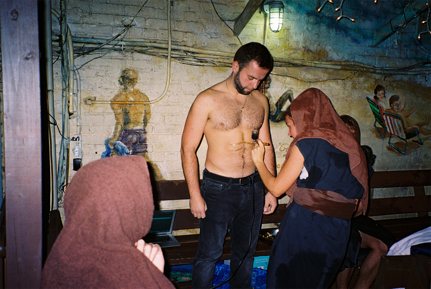 INSTACONTOUR AIRBRUSH TANNING